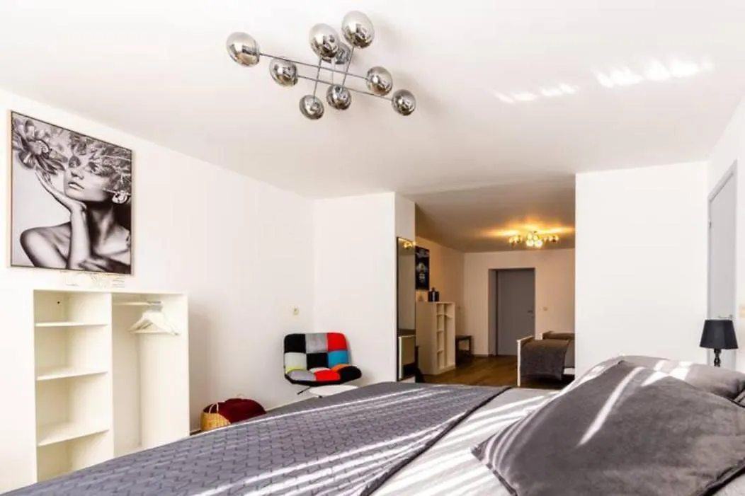 Holiday home Manoir Bel Horizon Avec Grand Jardin Et Parking Prive Villa Brussels